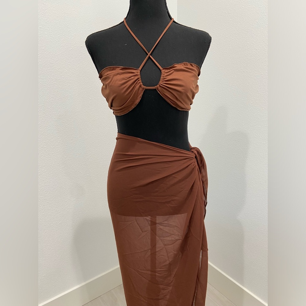 437 Bikini + Sarong